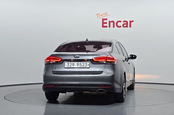 Kia K3 Trendy Style — пробег 58 792 км — фото 4 из 5