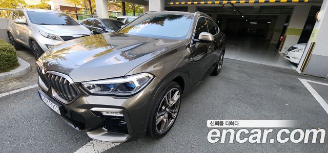 BMW X6 M50i — пробег 63 000 км — фото 1 из 5