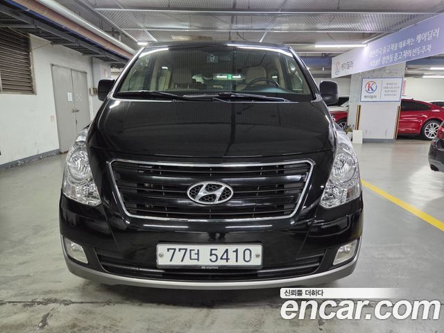 Hyundai Starex 11-Seater Wagon Modern Special — пробег 61 856 км — фото 2 из 5