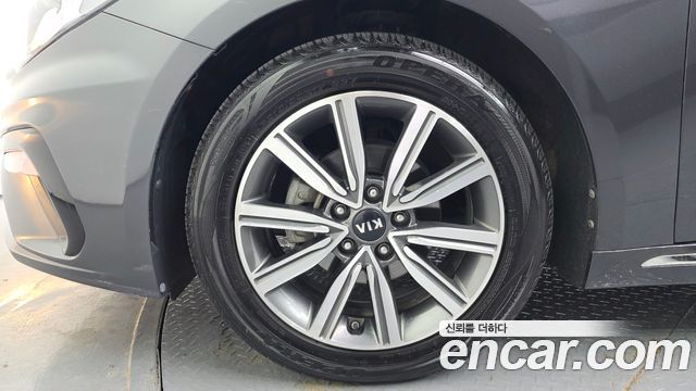 Kia K5 из Кореи Encar