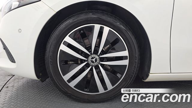 Mercedes-Benz A-Class из Кореи Encar