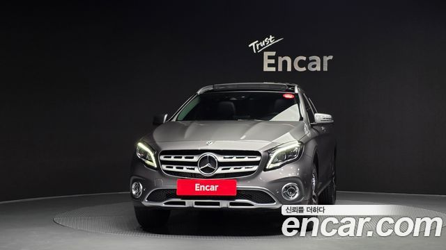 Mercedes-Benz GLA-Class GLA220 Premium — пробег 54 880 км — фото 3 из 5