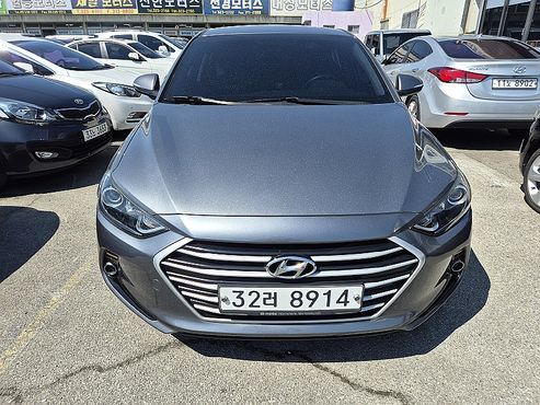 Hyundai AVANTE 1.6 GDI Smart — пробег 135 995 км — фото 3 из 5
