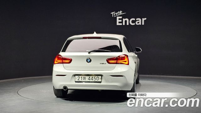 BMW 1-Series 118d JOY 5DOOR — пробег 67 321 км — фото 4 из 5