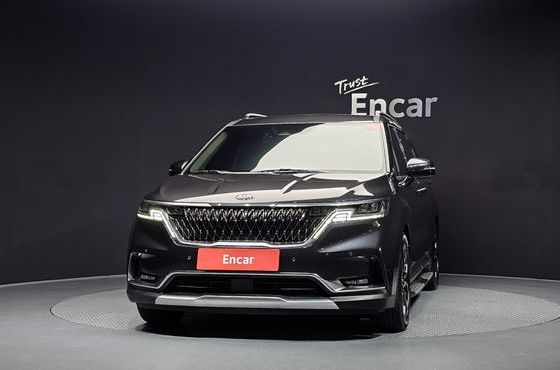 Kia Carnival 7-Seater Signature — пробег 97 107 км — фото 3 из 5
