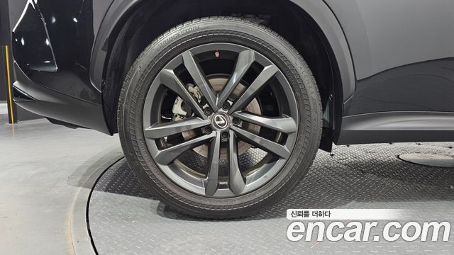 Lexus NX из Кореи Encar