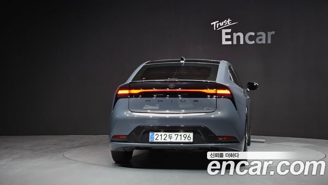Toyota Prius из Кореи Encar