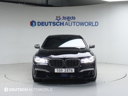 BMW 7-Series M760Li xDrive — пробег 120 000 км — фото 3 из 5
