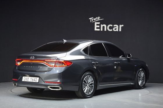 Hyundai Grandeur Premium — пробег 161 504 км — фото 2 из 5