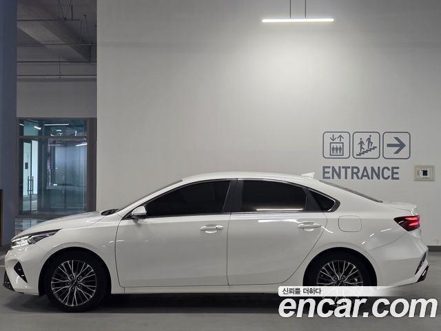 Kia K3 из Кореи Encar