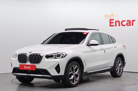 BMW X4 xDrive20i xLine — пробег 39 721 км — фото 1 из 5