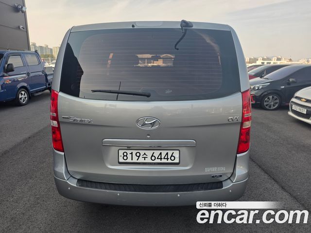 Hyundai Starex 3-Seater LPi VAN CVX Luxury — пробег 118 800 км — фото 4 из 5