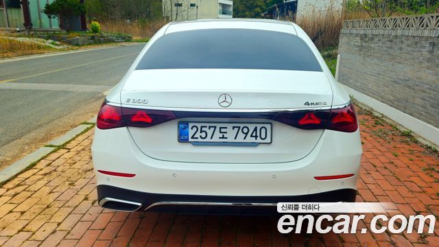 Mercedes-Benz E-Class E300 4MATIC AMG Line — пробег 25 040 км — фото 4 из 5