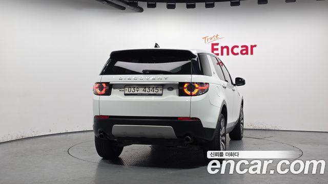 Land Rover Discovery Sport 2.0 TD4 HSE Luxury — пробег 86 237 км — фото 4 из 5