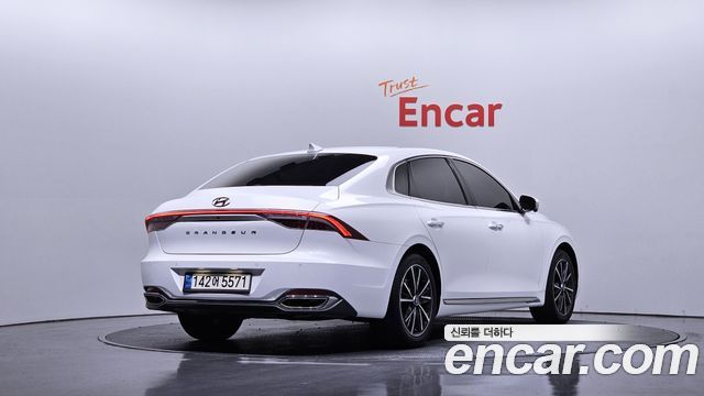Hyundai Grandeur из Кореи Encar