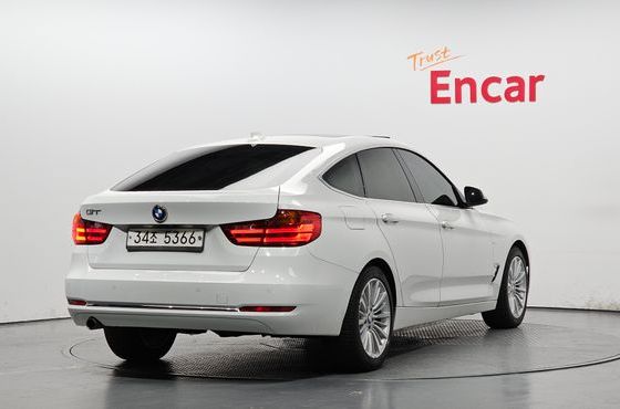 BMW Gran Turismo GT 320d Luxury — пробег 142 144 км — фото 2 из 5