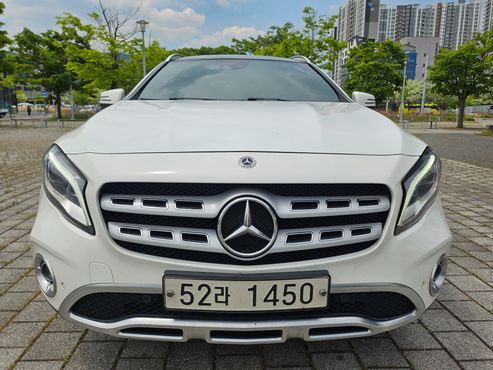 Mercedes-Benz GLA-Class GLA220 — пробег 185 640 км — фото 1 из 5