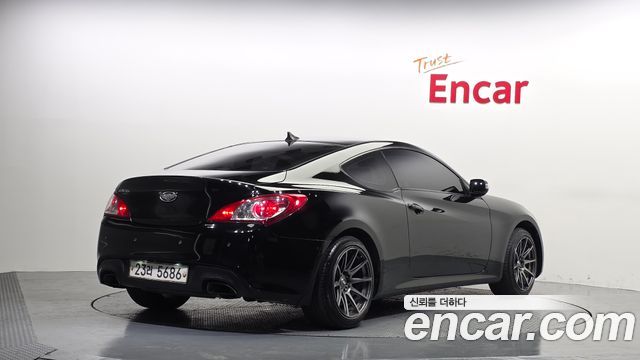 Hyundai Genesis из Кореи Encar