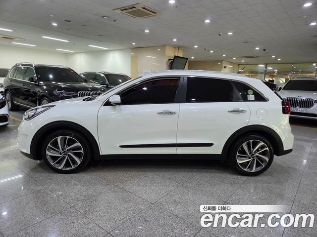 Kia Niro из Кореи Encar