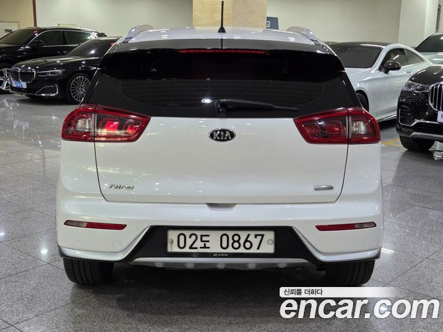 Kia Niro из Кореи Encar