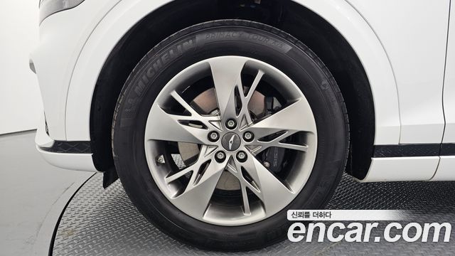 Genesis GV70 из Кореи Encar