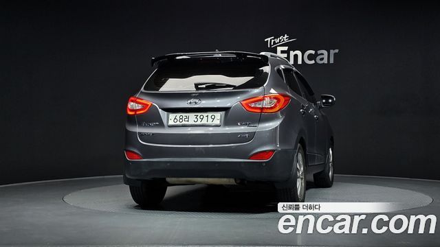 Hyundai Tucson Diesel(e-VGT) 4WD Modern — пробег 241 377 км — фото 4 из 5