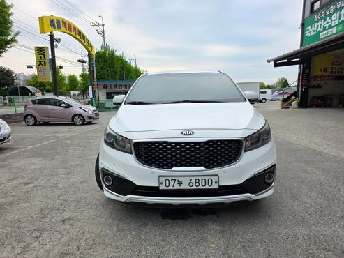 Kia Carnival 9-seater Luxury — пробег 247 179 км — фото 2 из 5