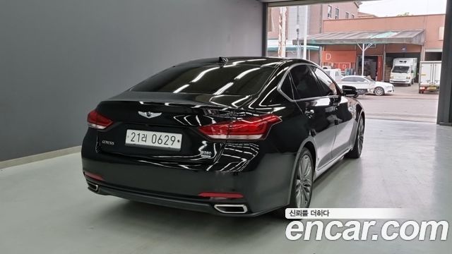 Hyundai Genesis из Кореи Encar