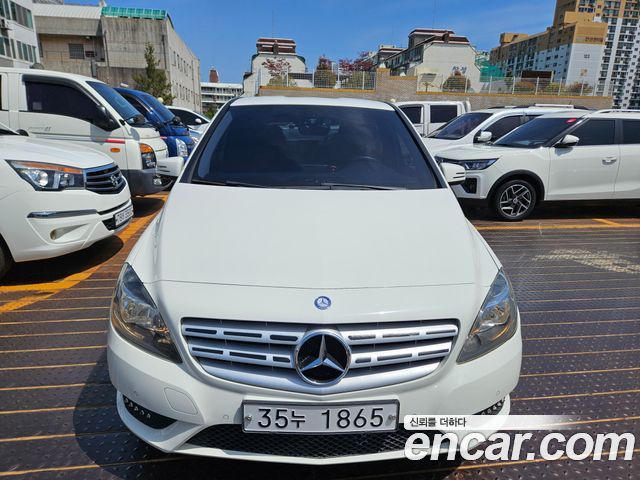 Mercedes-Benz B-Class B200 CDI Blue efficiency — пробег 185 088 км — фото 1 из 5