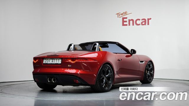Jaguar F-TYPE 3.0 S Convertible X152 — пробег 104 519 км — фото 2 из 5