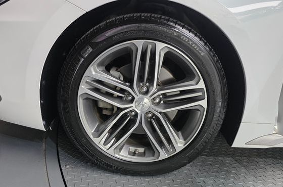 Hyundai Grandeur 2.4 Premium Special — пробег 84 520 км — фото 5 из 5