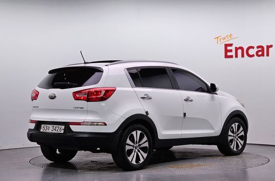 Kia Sportage Diesel 2WD Limited — пробег 98 718 км — фото 2 из 5