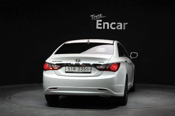 Hyundai Sonata CVVL Luxury — пробег 91 256 км — фото 4 из 5