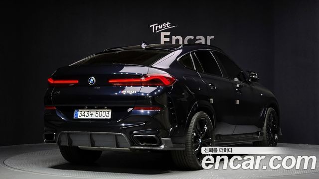 BMW X6 M50i — пробег 94 517 км — фото 2 из 5