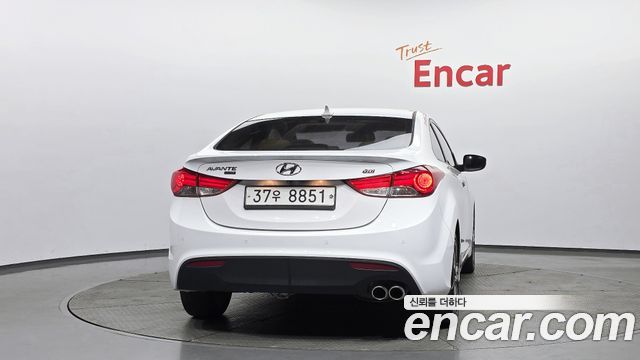 Hyundai AVANTE из Кореи Encar