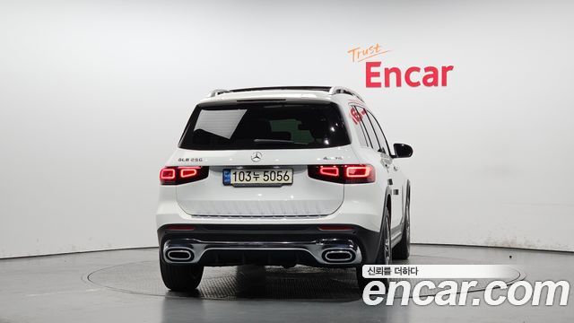 Mercedes-Benz GLB-Class из Кореи Encar