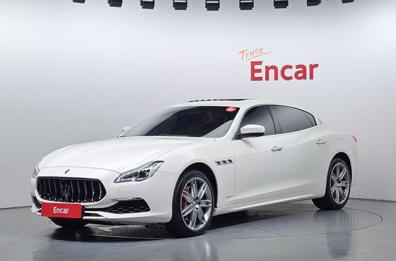 Maserati Quattroporte 3.0 V6 Granlusso — пробег 32 762 км — фото 1 из 5