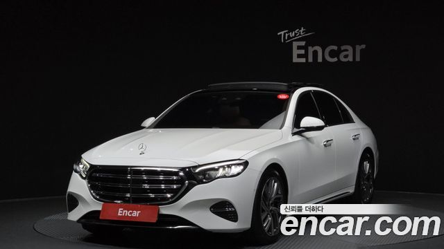 Mercedes-Benz E-Class E220d 4MATIC Exclusive — пробег 14 155 км — фото 1 из 5
