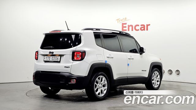 Jeep Renegade 2.4 Longitude — пробег 145 190 км — фото 2 из 5