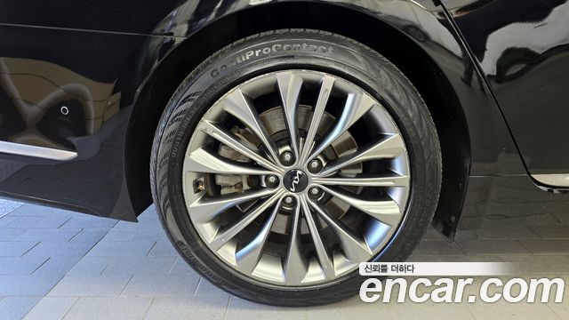 Kia K9 из Кореи Encar