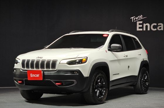 Jeep Cherokee 3.2 Trailhawk AWD — пробег 171 886 км — фото 1 из 5