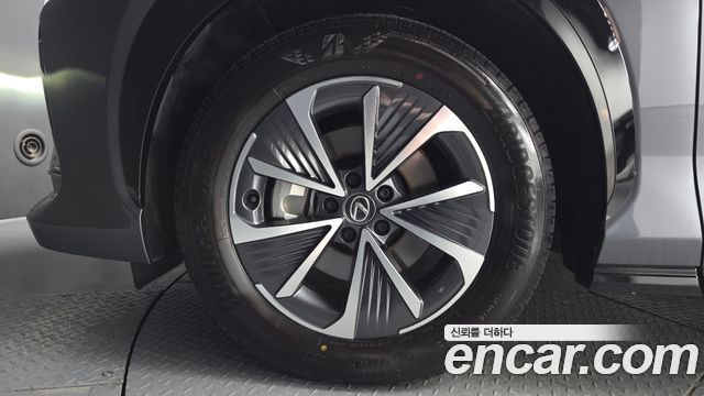 Lexus RZ из Кореи Encar