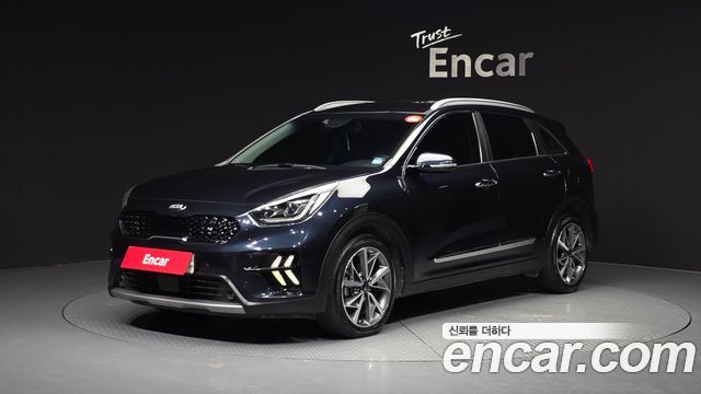 Kia Niro 1.6 HEV Noblesse Special — пробег 169 127 км — фото 1 из 5
