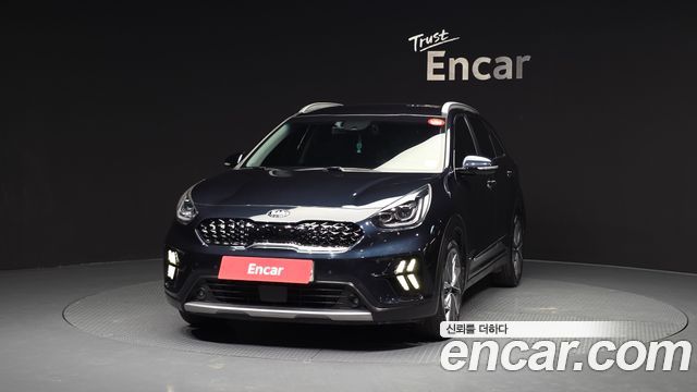 Kia Niro 1.6 HEV Noblesse Special — пробег 169 127 км — фото 3 из 5