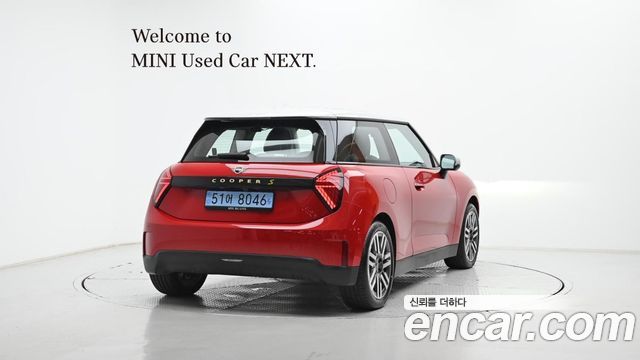 Mini Cooper SE Classic — пробег 9 014 км — фото 2 из 5