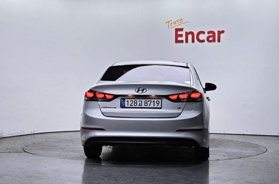 Hyundai AVANTE 1.6 GDI Smart — пробег 90 854 км — фото 4 из 5