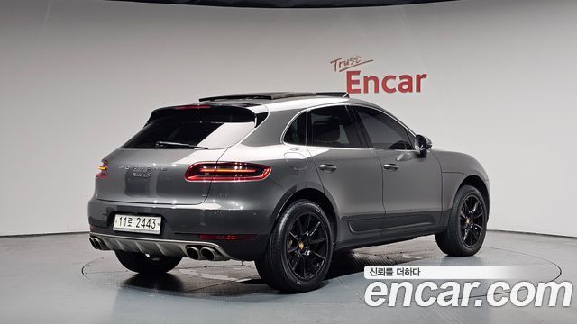 Porsche Macan из Кореи Encar