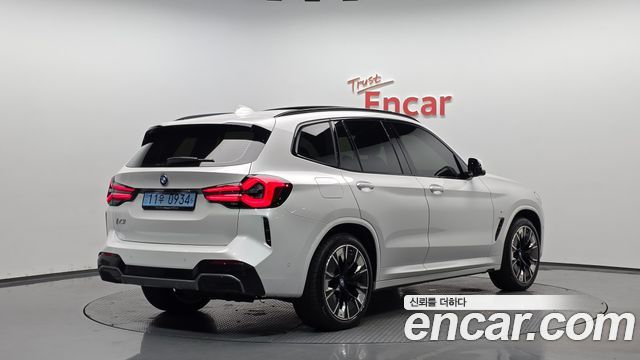 BMW iX3 из Кореи Encar