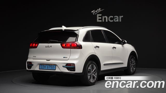 Kia Niro Taxi — пробег 464 809 км — фото 3 из 5