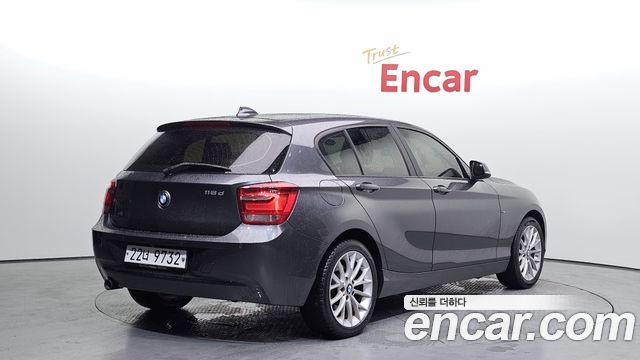 BMW 1-Series 118d Sport 5Door — пробег 123 108 км — фото 2 из 5